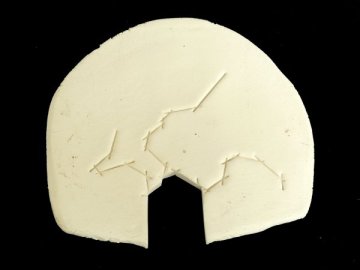 Espais ilimitats XIII, porcelana, 31 x 30 x 2 cm., 2011_w600_h450
